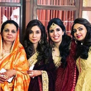 Meet your Posher, Nadia